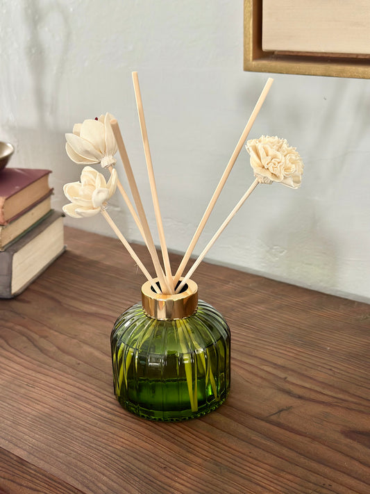 Flower Reed Diffuser, art deco style (green glass, limited edition!)